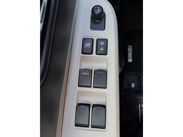 Suzuki IGNIS 1.2 STIJL HYBRID Trekhaak/Navi/stoelverw./park. sens. achter/Cruise contr./Bluetooth