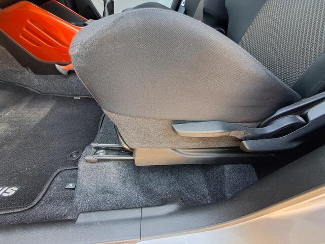 Suzuki IGNIS 1.2 STIJL HYBRID Trekhaak/Navi/stoelverw./park. sens. achter/Cruise contr./Bluetooth