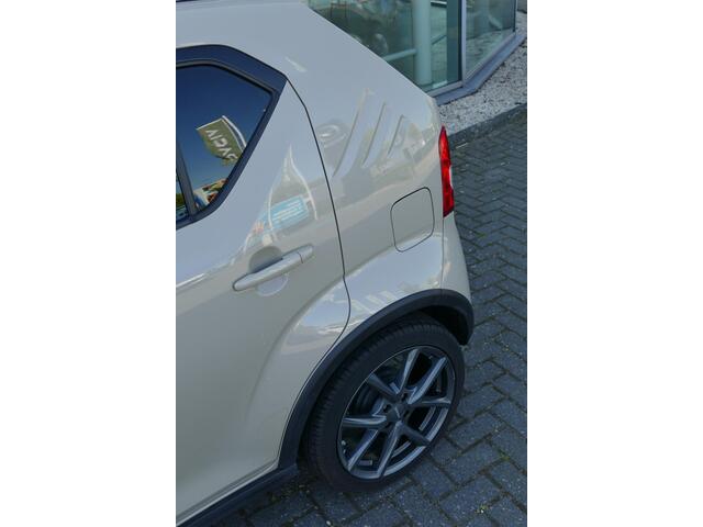 Suzuki IGNIS 1.2 Smart Hybrid Select | NET BINNEN | Trekhaak | Airco | Stuurwielbediening| Rijklaarprijs |