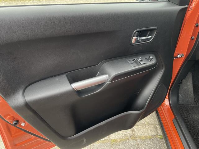 Suzuki IGNIS 1.2 Smart Hybrid Select | Stoelverwarming | Achteruitrijcamera | Apple carplay Android auto |