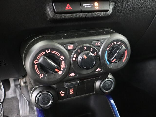 Suzuki IGNIS 1.2 Smart Hybrid Select | Dealer Onderhouden | Trekhaak | Stoelverwarming | Airco | Apple CarPlay/Android Auto | Achteruitrijcamera | Lane Assist |