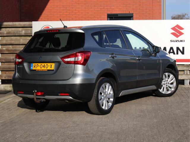 Suzuki S-Cross 1.0 Boosterjet Exclusive Achteruitrijcamera, Navigatie, Cruise Control, Voorstoelen Verwarmd, Regensensor