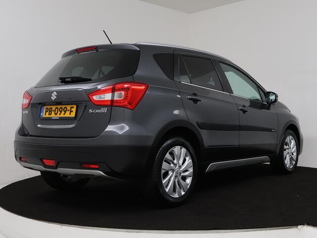 Suzuki S-Cross 1.0 Boosterjet Exclusive | Apple Carplay / Android Auto (Navigatie) | Keyless Entry | Achteruitrijcamera | Stoelverwarming | Parkeersensoren rondom | Climate Control |