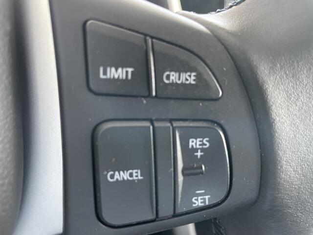 Suzuki S-Cross 1.0 Boosterjet Exclusive Climate control - Cruise control - Navi - Parkeersensoren V+A - A-uitrijcamera - MFL-stuurwiel - Apple carplay/Android auto - Mistlampen voor- LMV 17"- Ramen E-V+A - Spiegels E-Verstel en ver