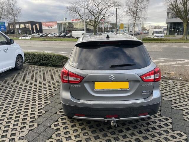 Suzuki S-Cross 1.4 BOOSTERJET ALLGRIP SELECT SMART HYBRID Trekhaak | 4x4 | Keyless | Navigatie