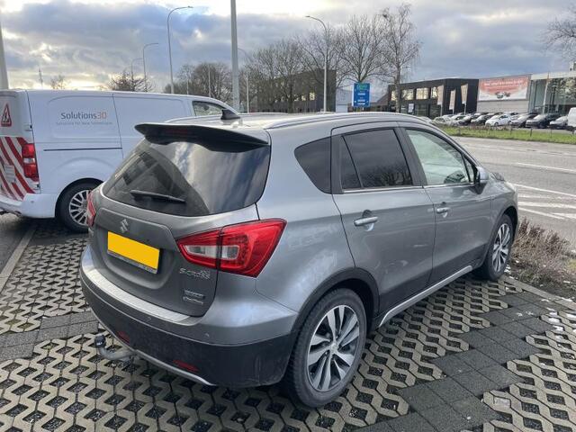Suzuki S-Cross 1.4 BOOSTERJET ALLGRIP SELECT SMART HYBRID Trekhaak | 4x4 | Keyless | Navigatie