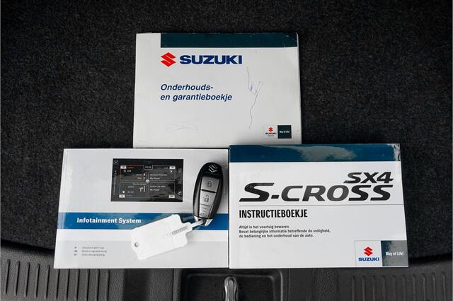 Suzuki S-Cross 1.4 Boosterjet High Executive CarPlay Camera Schuifdak