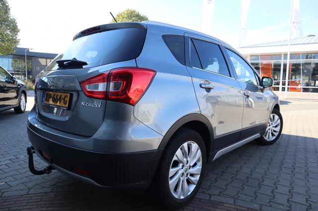 Suzuki S-Cross 1.4 BoosterJet Exclusive Trekhaak/Navi/Apple/AndroidAuto Slechts