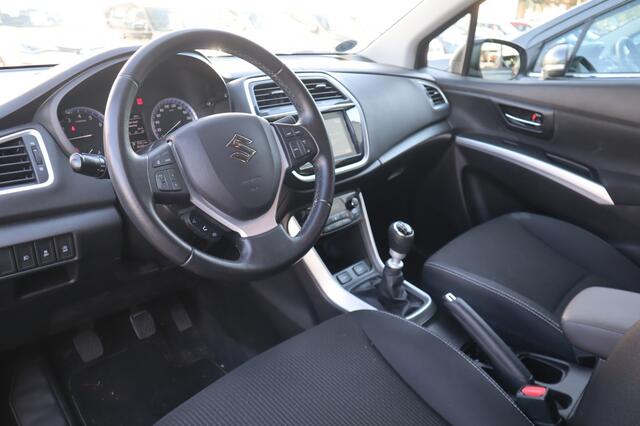 Suzuki S-Cross 1.4 BoosterJet Exclusive Trekhaak/Navi/Apple/AndroidAuto Slechts