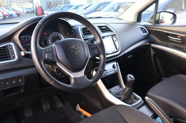Suzuki S-Cross 1.0 BoosterJet Exclusive Trekhaak/Navi/Apple/AndroidAuto