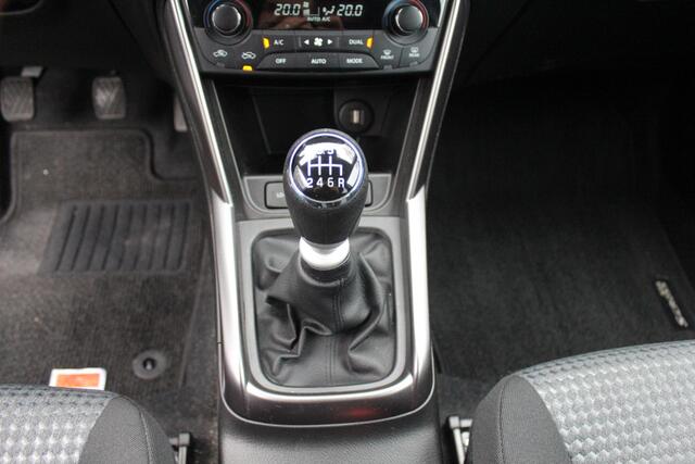 Suzuki S-Cross 1.4 Boosterjet Select Smart Hybrid