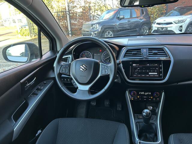 Suzuki S-Cross 1.0 Boosterjet Select 1e EIGENAAR!! // FULL LED // NAVI + CARPLAY // KEYLESS // CAMERA // CRUISE // STOELVERWARMING!!