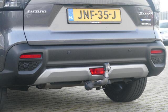 Suzuki S-Cross 1.4 Boosterjet AllGrip Style Smart Hybrid | TREKHAAK | PANO | PARKEERSENSOREN VOOR & ACHTER | 360* CAMERA | RIJKLAARPRIJS |