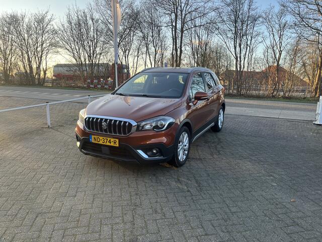 Suzuki S-Cross 1.0 Boosterjet Exclusive TREKHAAK STOELVERWARMING CARPLAY NAVI