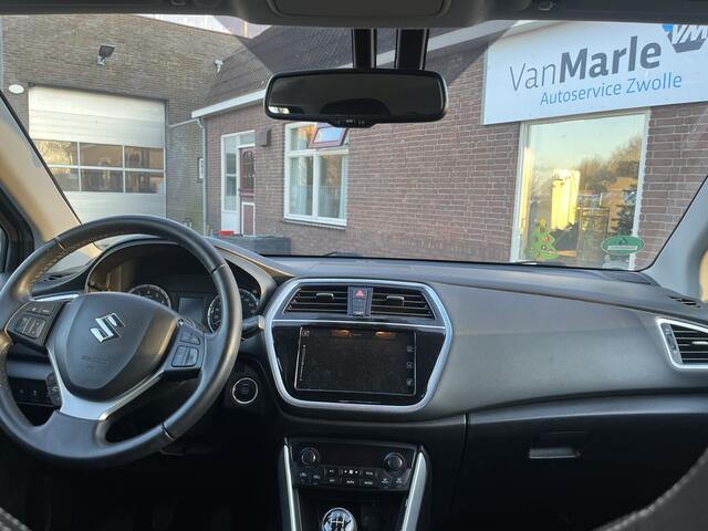 Suzuki S-Cross 1.0 Boosterjet Exclusive TREKHAAK STOELVERWARMING CARPLAY NAVI