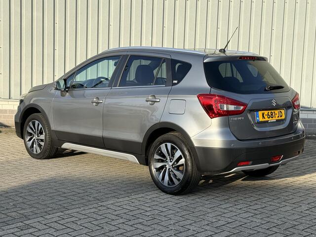 Suzuki S-Cross 1.4 Boosterjet Style Smart Hybrid / Eerste Eigenaar / Dealer Onderhouden / Lederen Bekleding / Navigatie / Stoelverwarming / Panoramadak / Climate Control / Adaptive Cruise Control /