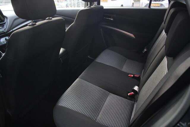 Suzuki S-Cross 1.4 Boosterjet Select Smart Hybrid Trekhaak afneembaar, Stoelverwarming, Cruise Control Adaptief, Parkeersensoren Voor en Achter