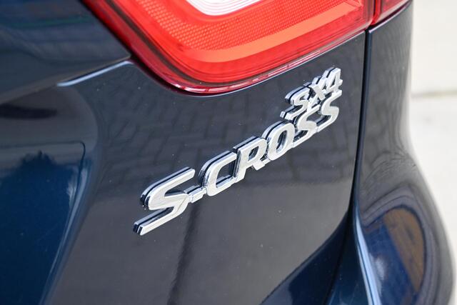 Suzuki S-Cross 1.0 Boosterjet High Executive | AUTOMAAT | TREKHAAK | SCHUIF/KANTELDAK | LEDER | STOELVERWARMING | CAMERA | NAVI | ALL-SEASONBANDEN | PDC | LMV
