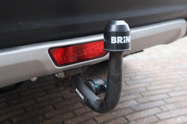 Suzuki S-Cross 1.4 Boosterjet Style Smart Hybrid | Trekhaak | All Seasons