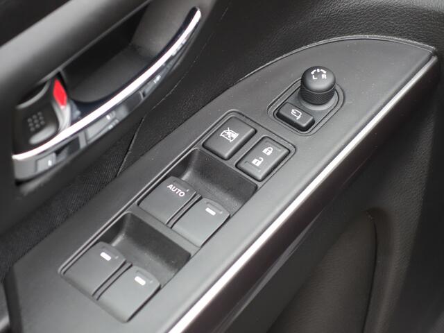 Suzuki S-Cross 1.5 A/T Hybrid Select