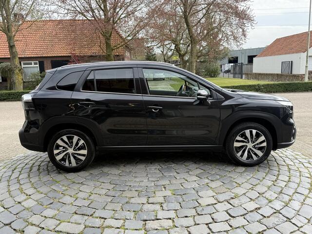 Suzuki S-Cross 1.5 Hybrid Style | Panorama | 360 Camera | PDC V+A | 17"LMV | All-in rijklaarprijs