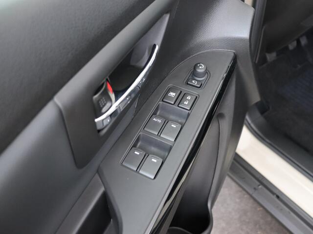 Suzuki S-Cross 1.4 Boosterjet 60th Special Edition Smart Hybrid | Apple Carplay & Android Auto | Leder | Pano / Sunroof | Gelimiteerde uitgave |