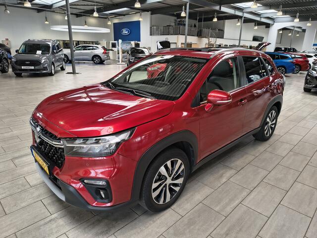 Suzuki S-Cross 1.4 Boosterjet 130 pk Style Smart Hybrid | Pano | 360° Camera | LED | Stoelverw. | Navi | Apple Carplay | Half leer