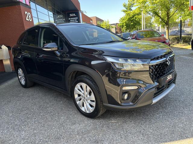 Suzuki S-Cross 1.5 Hybrid Style // ADAPT. CRUISE // DODEHOEK // STOELVERWARMING // CAMERA // APPLE-ANDROID AUTO // KEYLESS //