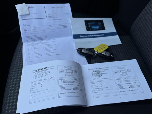 Suzuki S-Cross 1.5 Hybrid Style // ADAPT. CRUISE // DODEHOEK // STOELVERWARMING // CAMERA // APPLE-ANDROID AUTO // KEYLESS //