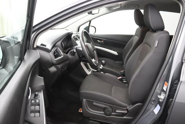 Suzuki S-Cross 1.4 Boosterjet Select Smart Hybrid | Trekhaak | Navigatie | Stoelverwarming | Keyless Entry |