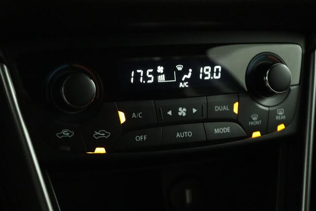 Suzuki S-Cross 1.5 Hybrid Select | Climate control | Cruise control adaptive | Navigatie | Aplle carplay, Android auto| Stoelverwarming | Lichtmetalen velgen |