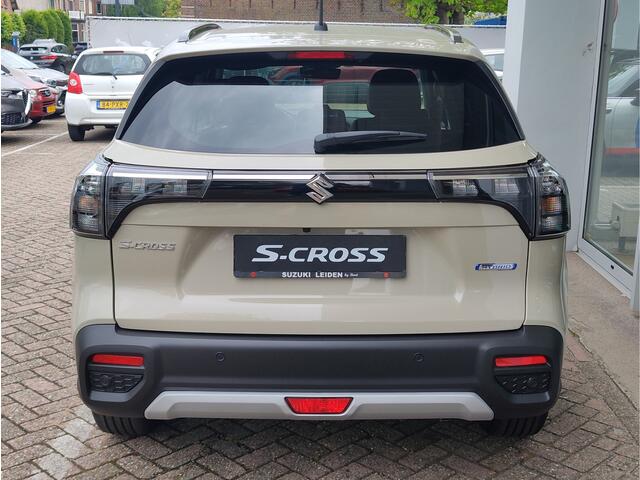 Suzuki S-Cross 1.4 BOOSTERJET SPECIAL EDITION SMART HYBRID Direct Leverbaar | Tot 10 JAAR GARANTIE! | Inclusief ¤ 1.750,- Voorraad Voordeel