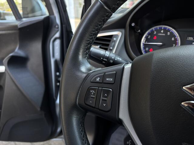 Suzuki S-Cross Style 1.4 Boosterjet Smart Hybrid / Trekhaak / Panoramadak / Leer