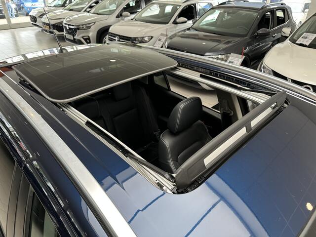 Suzuki S-Cross 1.4 BoosterJet AllGip Style Hybride [ PANORAMADAK I TREKHAAK I ALL-SEASON BANDEN ]