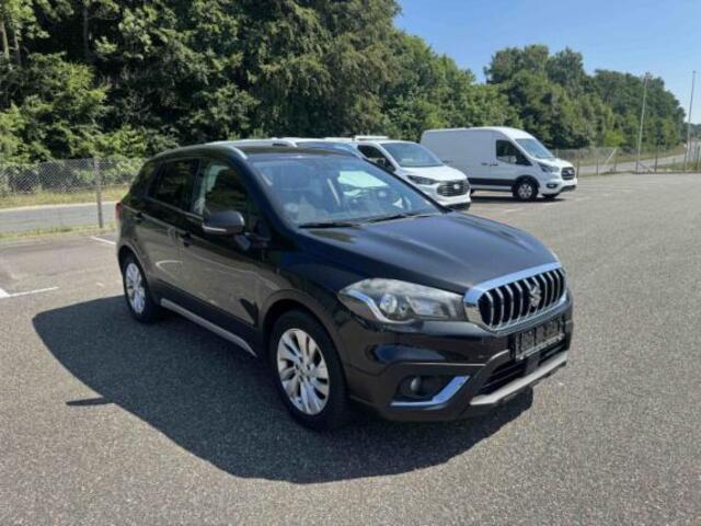 Suzuki S-Cross 1.0 Active | Trekhaak | Stoelverwarming | Apple Carplay | Dealeronderhouden | Verwacht