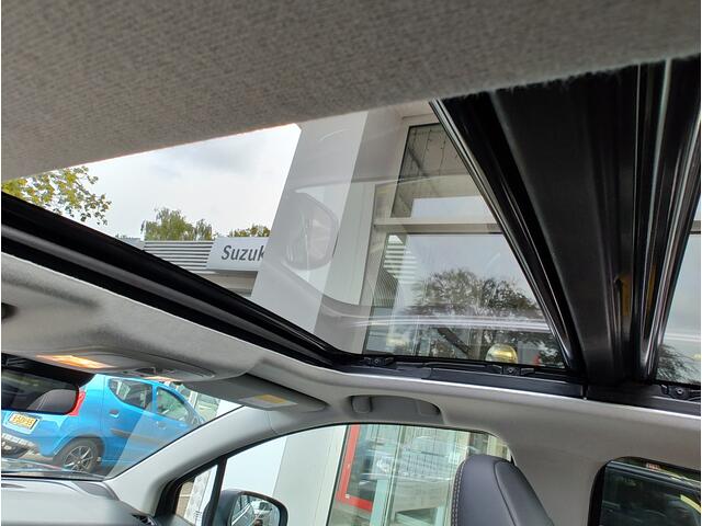 Suzuki S-Cross 1.4 BOOSTERJET STYLE SMART HYBRID AUT. Open dak | 360 Camera | Dodehoeksensoren