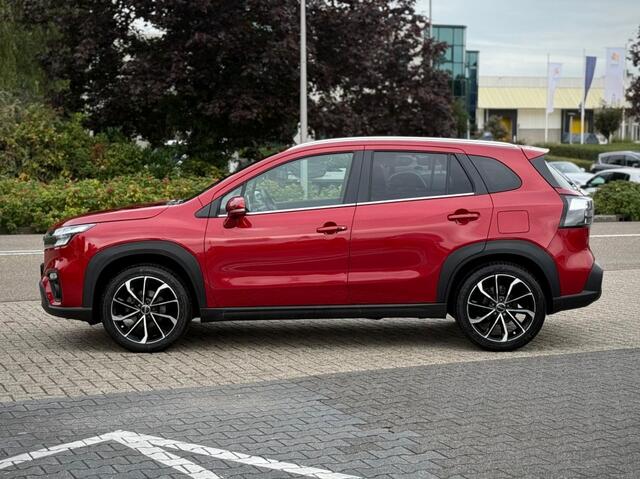 Suzuki S-Cross 1.5 HYBRID A/T STYLE TREKHAAK PANO 360CAMERA CARPLAY NAVI ADD. CRUISE