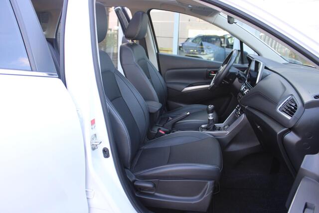 Suzuki S-Cross 1.4 Boosterj. Style Smart Hybrid Trekhaak/Pano/Metallic