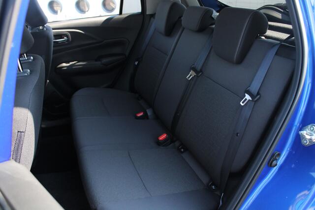 Suzuki SWIFT 1.2 Style Smart Hybrid Nieuw Model 2024! Navigatie, Parkeersensoren, Dodehoek Detectie, Draadloos Apple Carplay/Android Auto