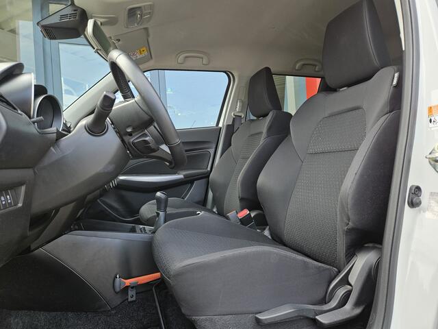 Suzuki SWIFT 1.2 Style Smart Hybrid / Carplay en Android / Parkeersensoren / Navi / Climate Control /