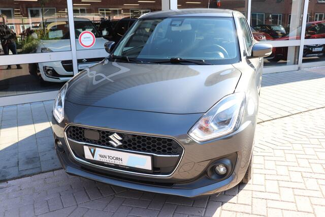 Suzuki SWIFT 1.0 Stijl Automaat. Navigatie.