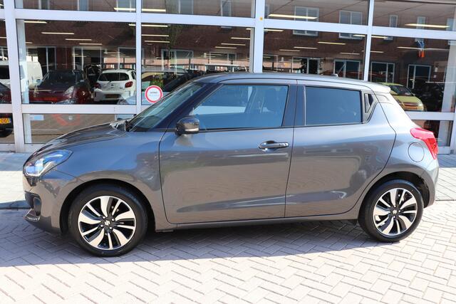 Suzuki SWIFT 1.0 Stijl Automaat. Navigatie.