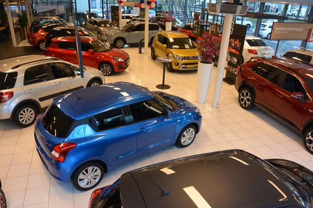 Suzuki SWIFT 1.2 Style 5-deurs Airco/Cruise control/Navigatie