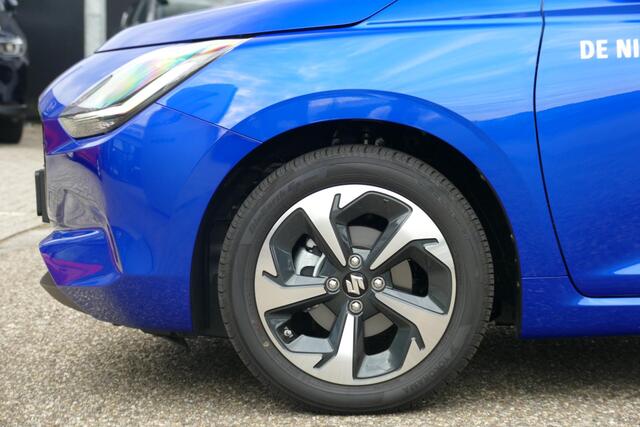Suzuki SWIFT 1.2 Style Smart Hybrid