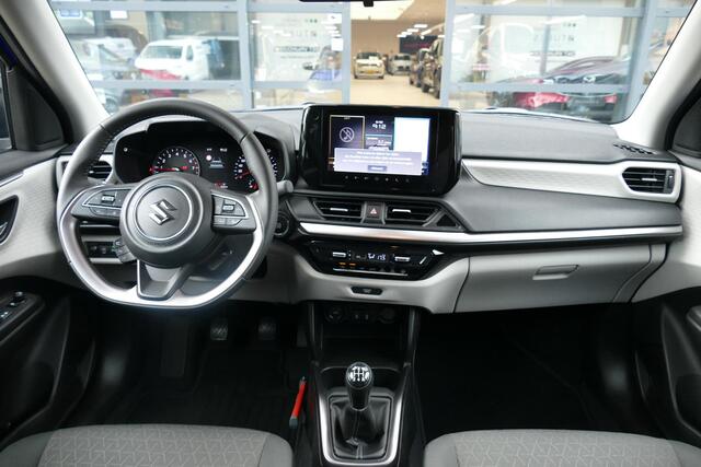 Suzuki SWIFT 1.2 Style Smart Hybrid