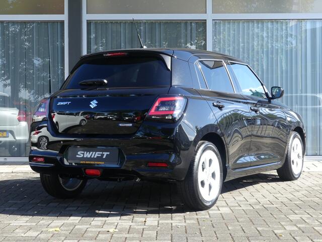 Suzuki SWIFT 1.2 Select Smart Hybrid NIEUW! Navigatie via Applecarpl./Andr. Auto, CruiseControl Adaptief, 6 jaar Fabrieksgarantie