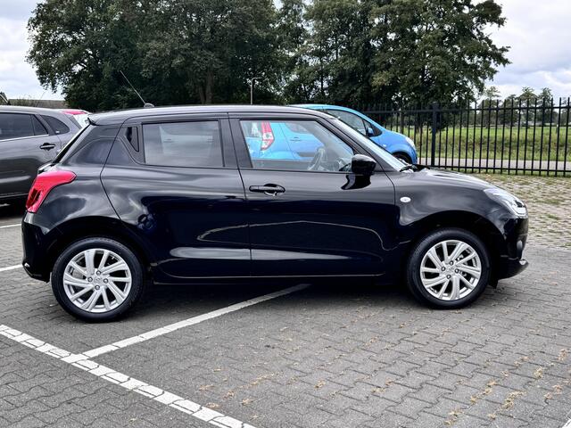 Suzuki SWIFT 1.2 Select Smart Hybrid Camera / Lm velgen / Carplay