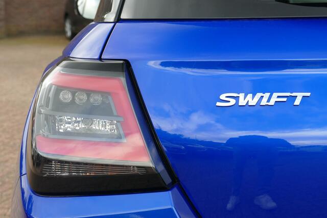 Suzuki SWIFT 1.2 Style Smart Hybrid