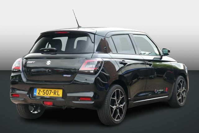 Suzuki SWIFT 1.2 Style Smart Hybrid