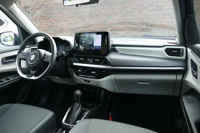 Suzuki SWIFT 1.2 Style Smart Hybrid